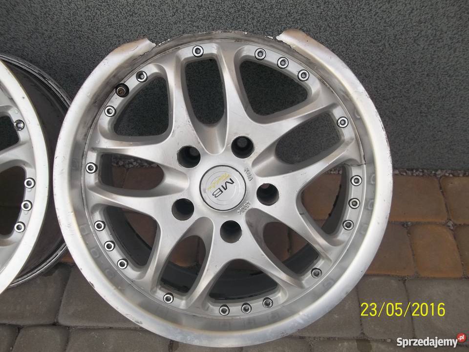 DEZENT S 5X112 75J 16 ET15 jedna uszkodzona Staszów