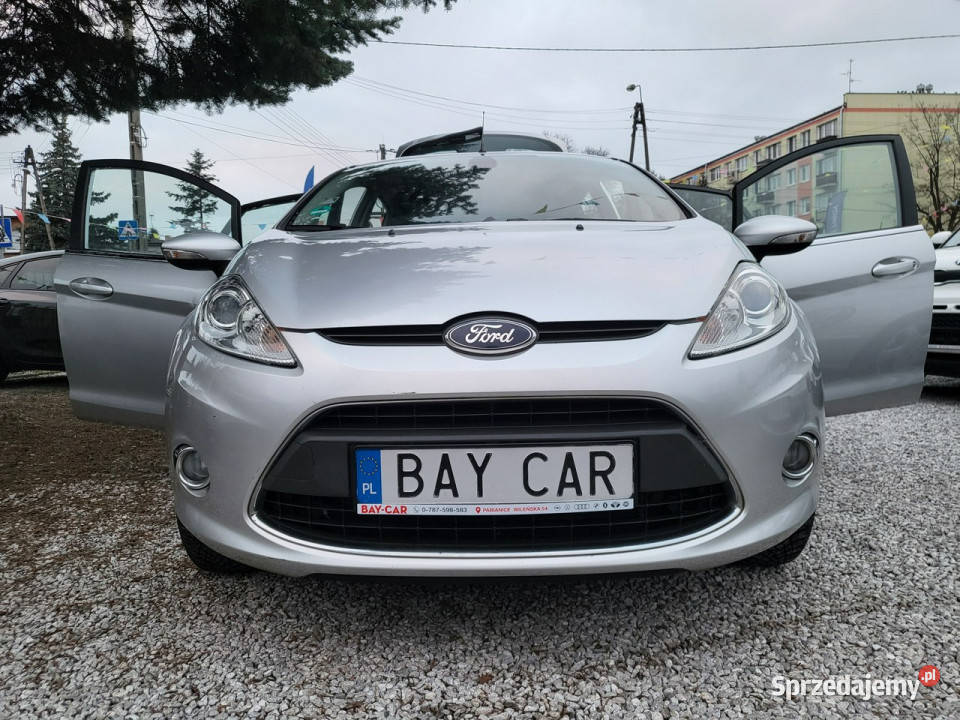 Ford Fiesta 125 82 OrgPrzebieg TUV Z Niemiec wielofunkcyjna kierownica Pabianice