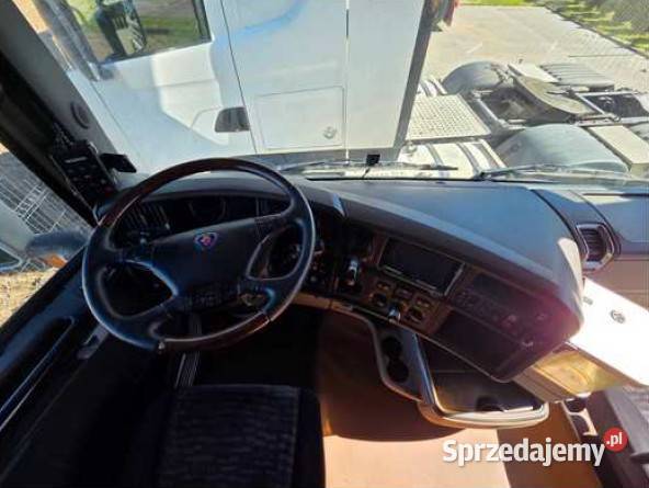 Syndyk sprzeda ciągnik siodłowy R 620 E5 265t LA Wolin