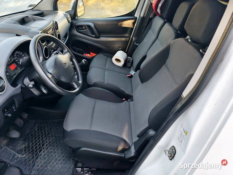 PEUGEOT Partner BlueHDiMR15 E6 22t L2 Active Bydgoszcz