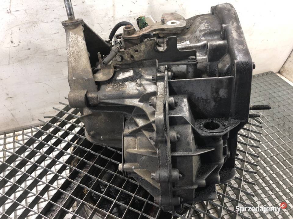 SKRZYNIA BIEGÓW RENAULT ESPACE IV 8200183331 19 Skrzyni biegów