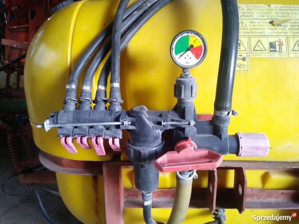 Opryskiwacz 300l 10m sprzedam