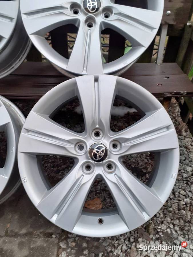 17 5X1143 ET 35 felgi KIAToyotaHonda aluminiowe pomorskie