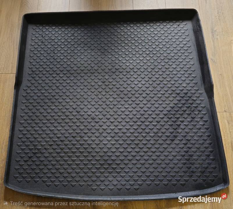 Mata bagażnika Golf 7 Variant wykładzina osobowe Poznań sprzedam