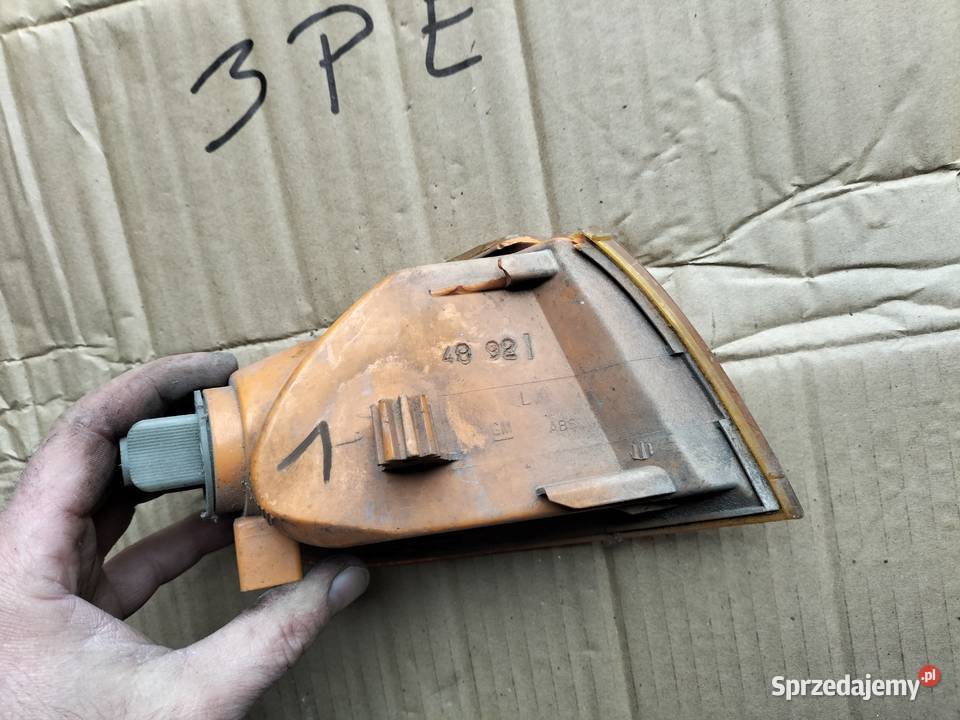 KIERUNKOWSKAZ LEWY ASTRA F OPEL Kamień-Kolonia