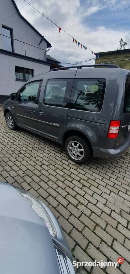 Caddy 2011 benzyna klima w Polsce Kietrz sprzedam