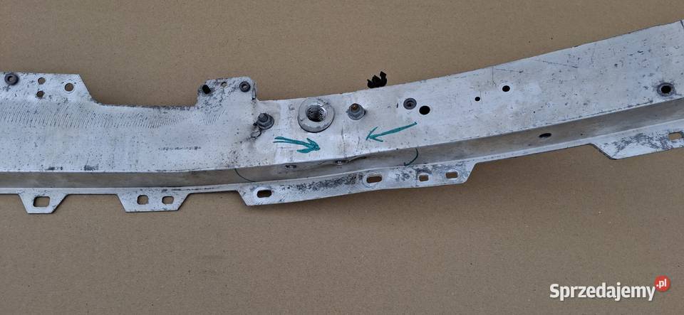 MERCEDES EKLASA W213 BELKA POD ZDERZAK PRZÓD Bieleń sprzedam