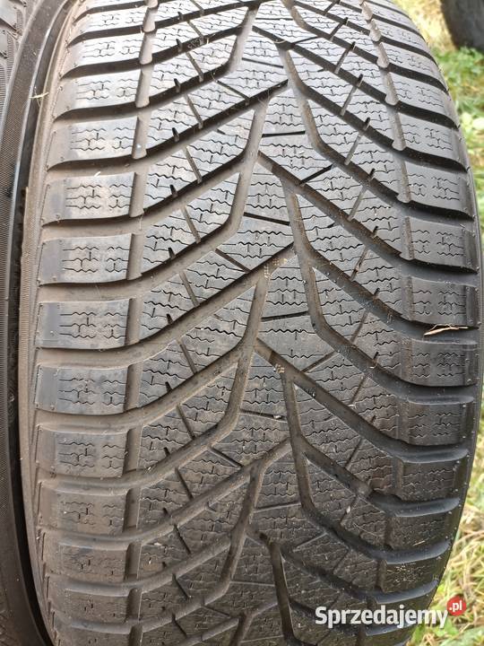Sprzedam 4 opony zimowe Yokohama 24540 R20 mazowieckie Ostrołęka