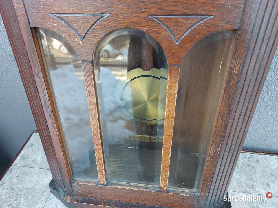 176 Stary zegar ścienny HAU przedwojenny sprawny sprzedam