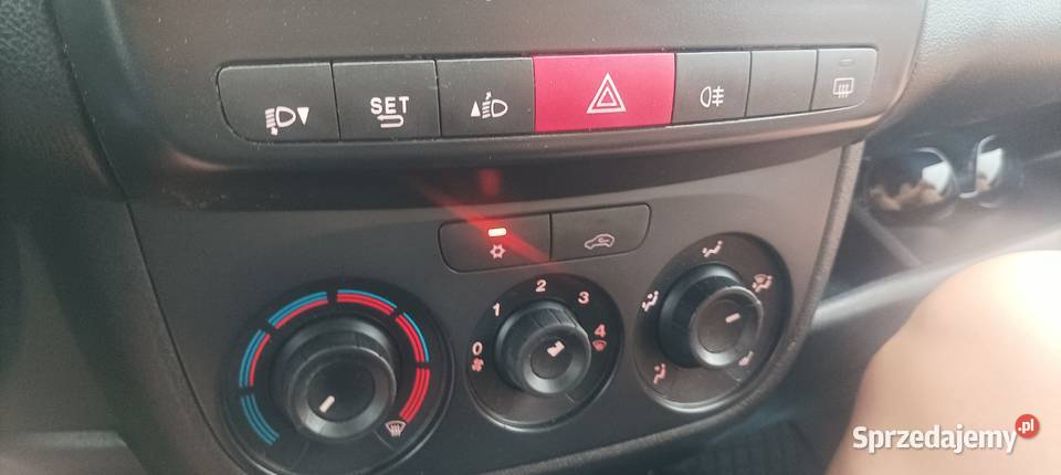 Opel combo Doblo 2015 190tkm 7osobowy automat 16 190000km wielkopolskie Turek