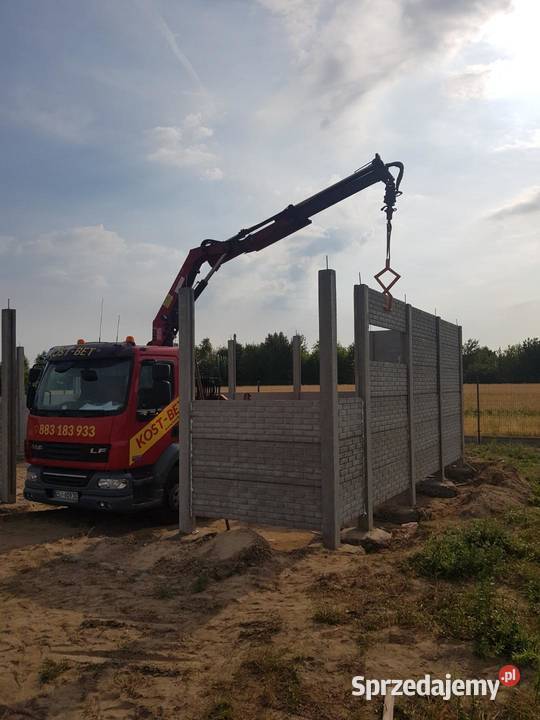 Garaż z płyt ogrodzeniowych SIERADZ Materiały budowlane Materiały budowlane
