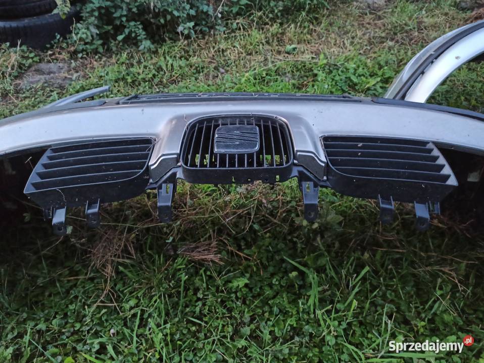 SEAT LEON 1M MK1 ZDERZAK PRZEDNI LS7U HALOGENY Milejów-Osada