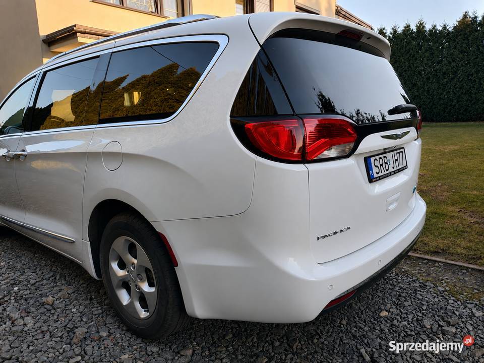 Chrysler Pacifica PHEV 36 100 Bezwypadkowy nieuszkodzony Katowice