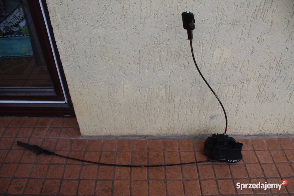 ZAMEK DRZWI PRAWY PRZÓD 3 PIN NISSAN NOTE E11