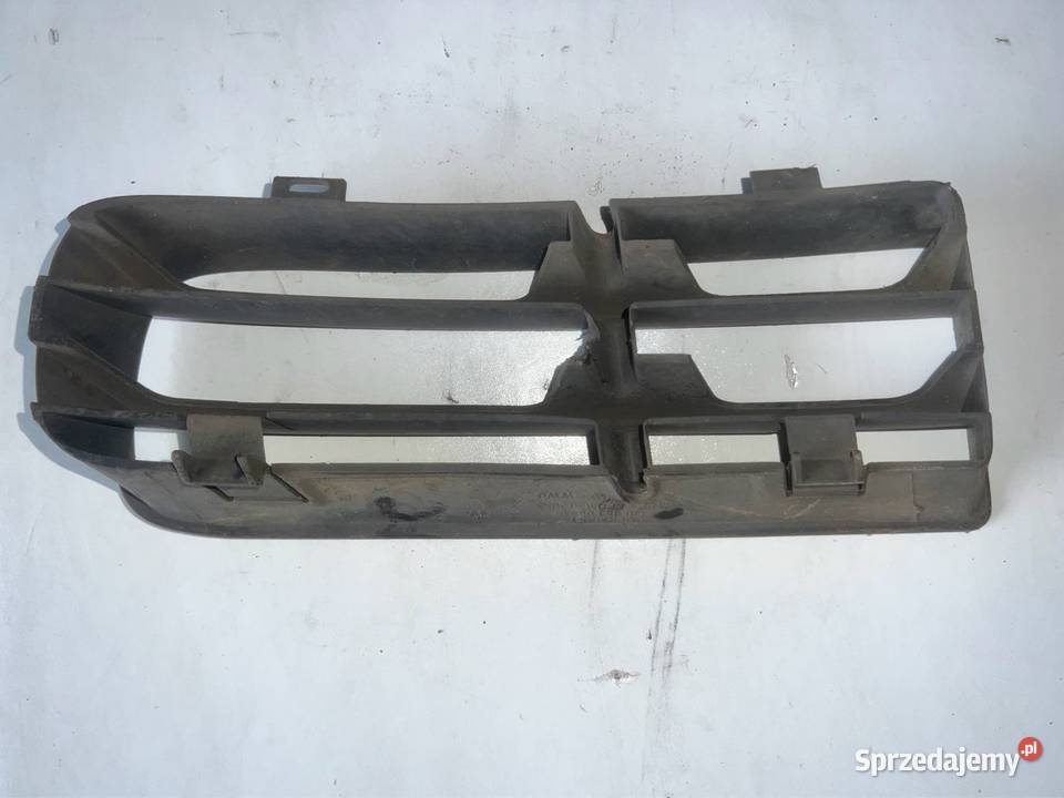 Kratka zderzaka przód prawa VW GOLF IV Zderzaki Ostrzeszów sprzedam
