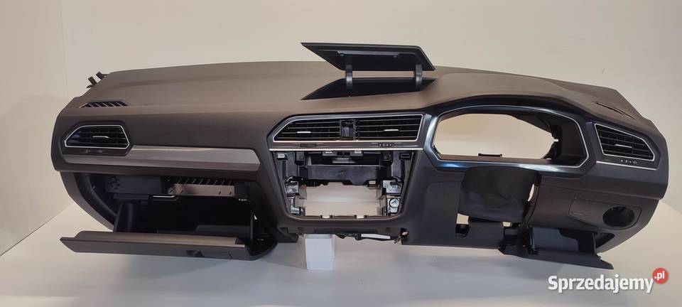 VW TIGUAN ALLSPACE DESKA KOKPIT RHD ANGLIK dolnośląskie