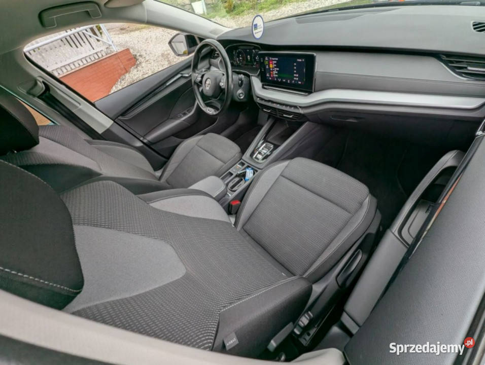 koda Octavia Oświetlenie ambiente Roczna isofix Kamienna Góra