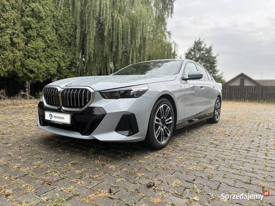 BMW 520i MPAKIET wynajem z wykupem w kwocie 4590 nieuszkodzony