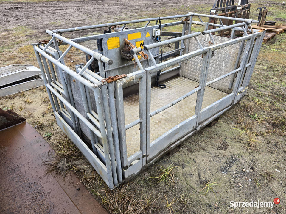 Ładowarka teleskopowa HOLLAND LM 1745 Turbo KOSZ Korpele