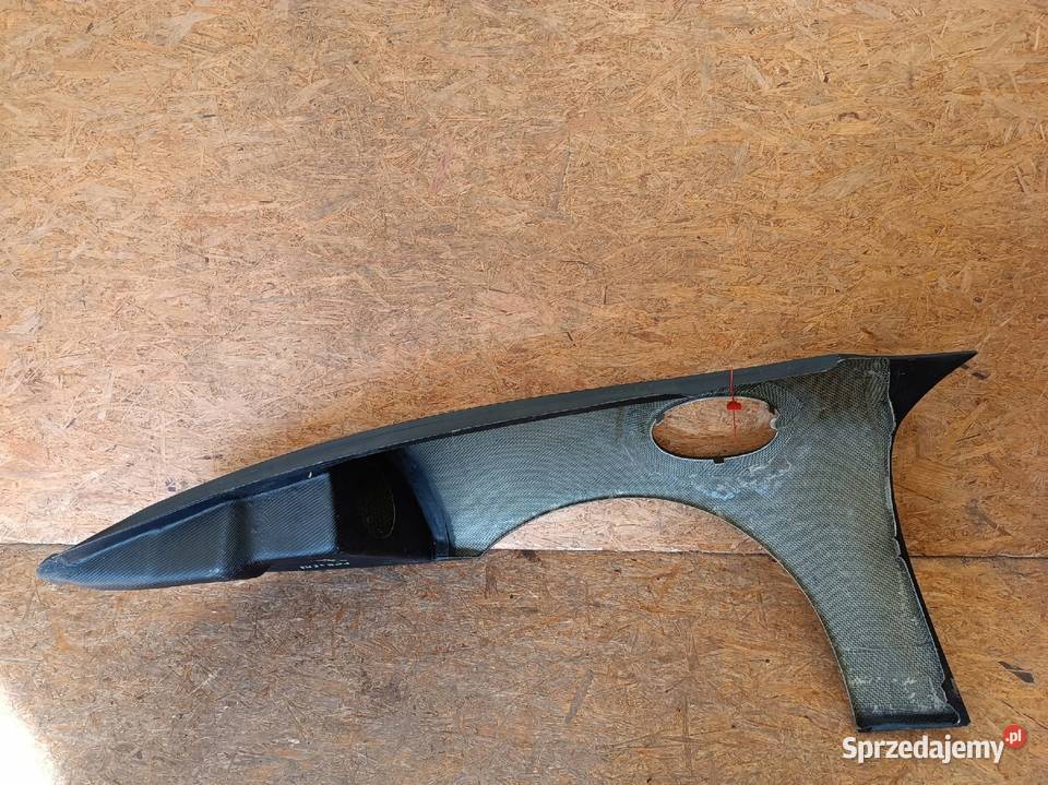 BŁOTNIK PRAWY PRZÓD WŁÓKNO WĘGLOWE PORSCHE osobowe Nowy Tomyśl