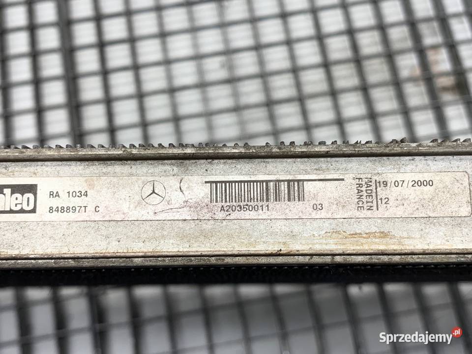 CHŁODNICA WODY MERCEDES W203 20 163 A2035001103 osobowe Chłodnie wody