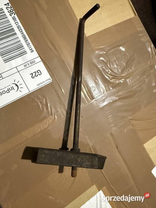 Mocowanie akumulatora BMW e12