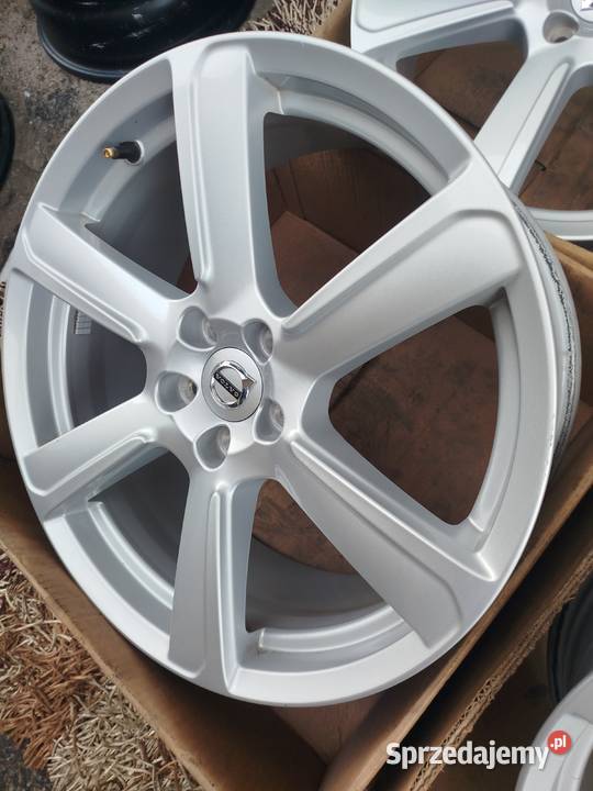 S394 Alufelgi 19 5x108 8J et 425 Ford Volvo Bąków