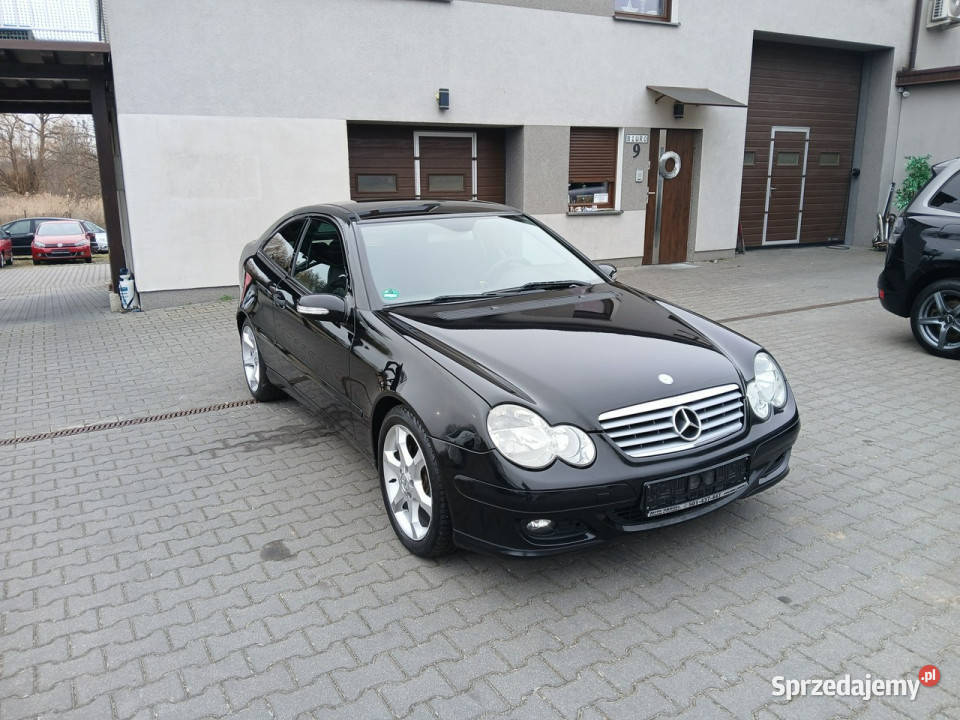 Mercedes C 200 18i compresor LIFT panorama Gryfino sprzedam
