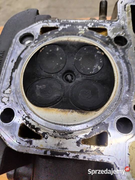 Głowica Kawasaki GPZ 500 Pozostałe Łubno