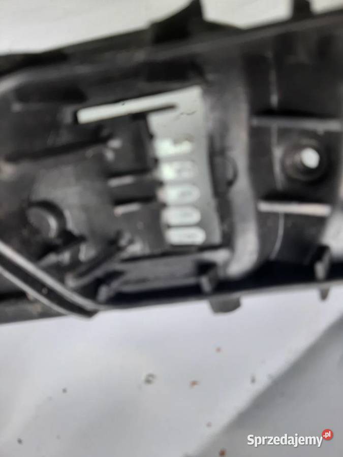 Opel Corsa C listwa wkład lampy lewej tylnej Ksawerów