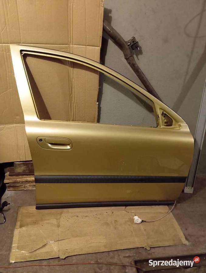 Drzwi prawy przód Volvo S60 Rok produkcji 2006 Szczecin