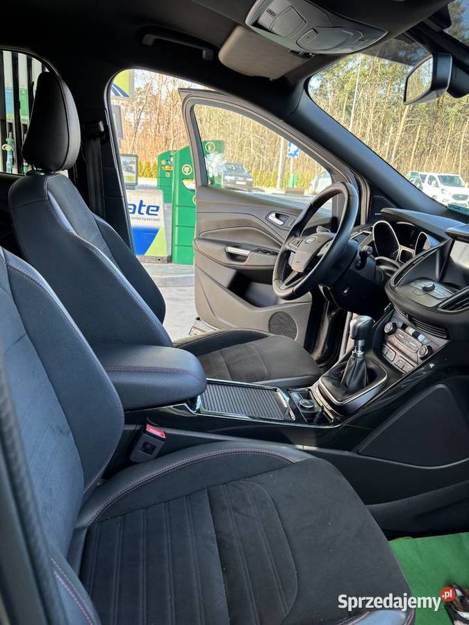 Ford Kuga stan Tuchola