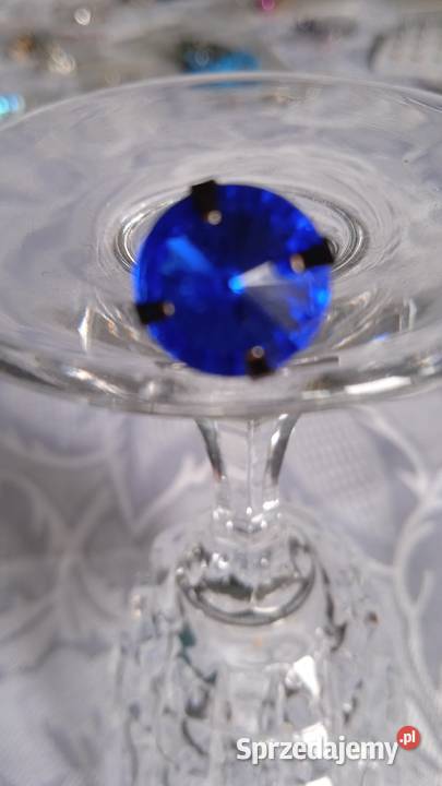 KOLCZYKI NA SZTYFCIE Z KOBALTOWĄ SZLIFOWANĄ Piła