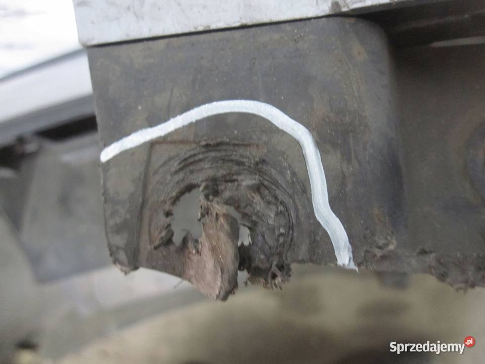 BMW X3 E83 06r zderzak przód Kielce