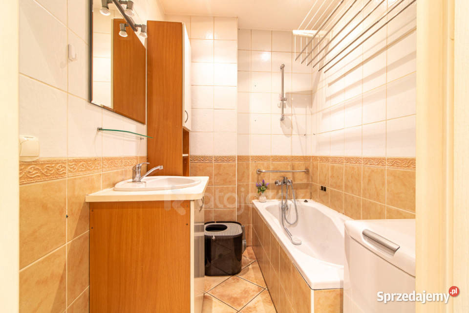 Mieszkanie 656m2 3pok Gdańsk Rok budowy 2001