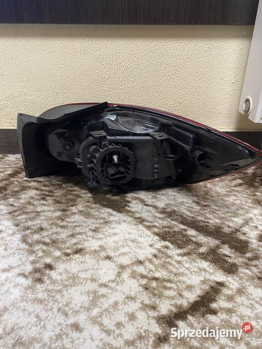 Lampa tylna lewa Dacia Sandero III osobowe Motoryzacja Lwówek Śląski