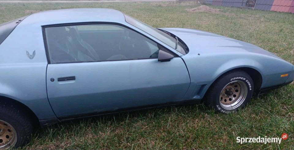 Pontiac Firebird Trans AM 3 gen 1982r 57 V8 TPI 5733cm3 Więcbork