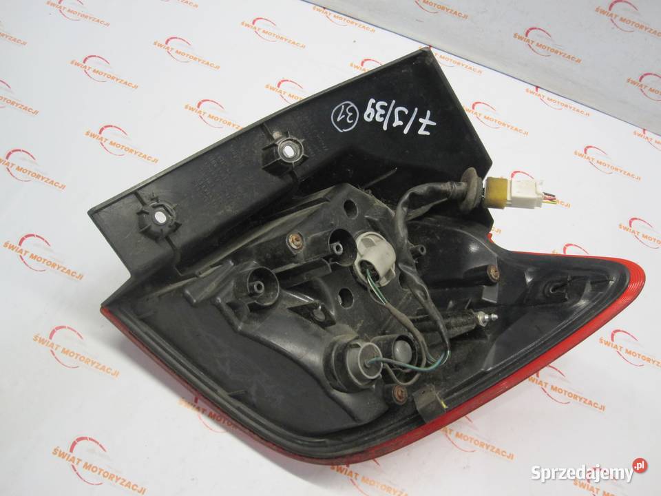 MITSUBISHI ASX I 11r lampa lewa tył Kielce sprzedam