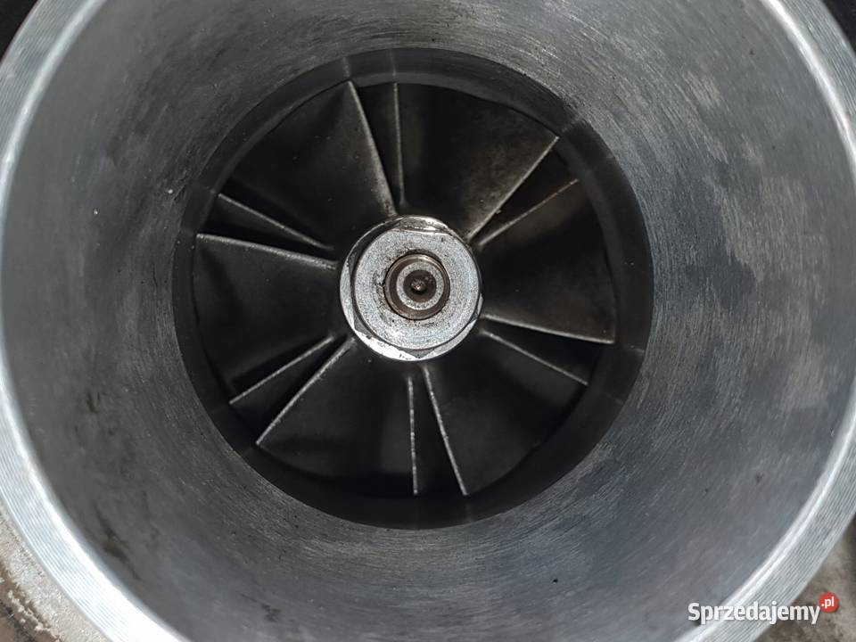 TURBOSPRĘŻARKA Land Rover Discovery IV 30 SDV6 osobowe lubelskie Chełm