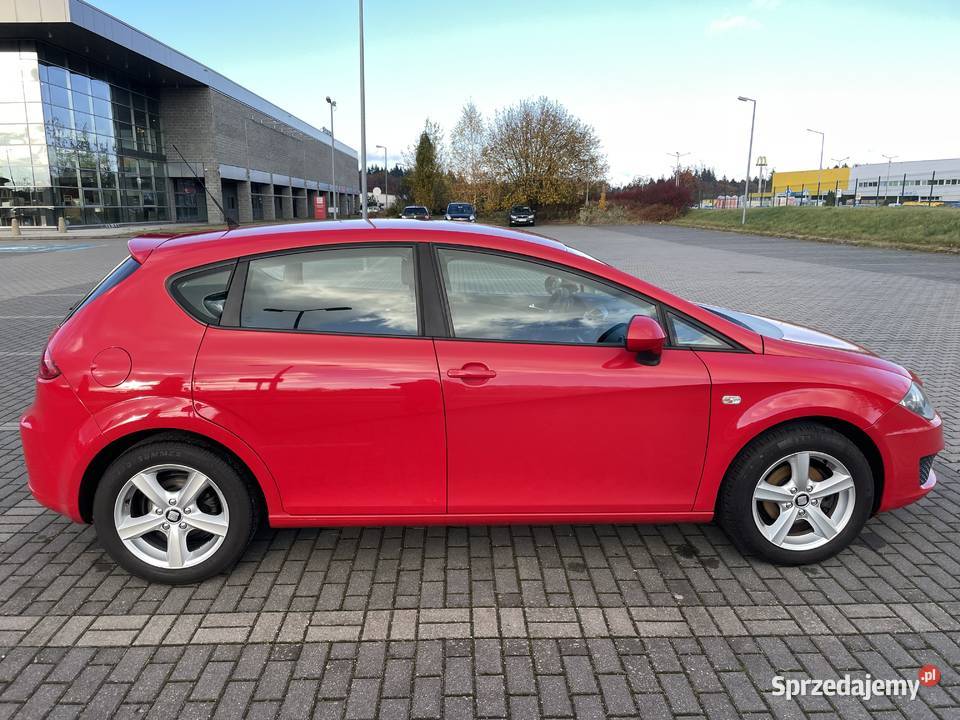 Seat Leon 16MPI 102 niski przebieg Hatchback Gdańsk