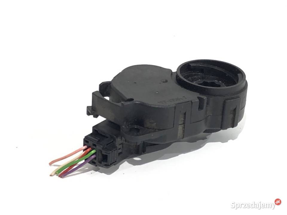 SILNIK NAGRZEWNICY RENAULT T37221B KADJAR