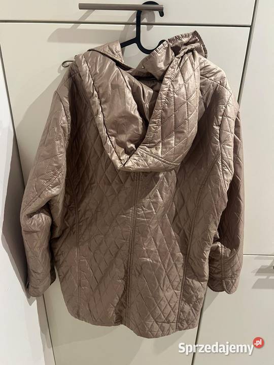 Złota elegancka duża kurtka wiosenna 52 Gdańsk