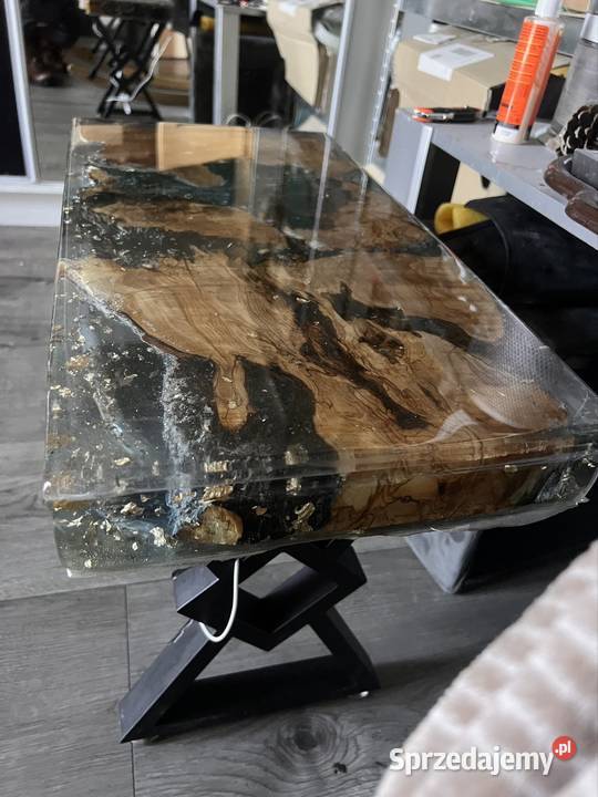 Designerski stolik z korzenia oliwnego żywica lubelskie sprzedam