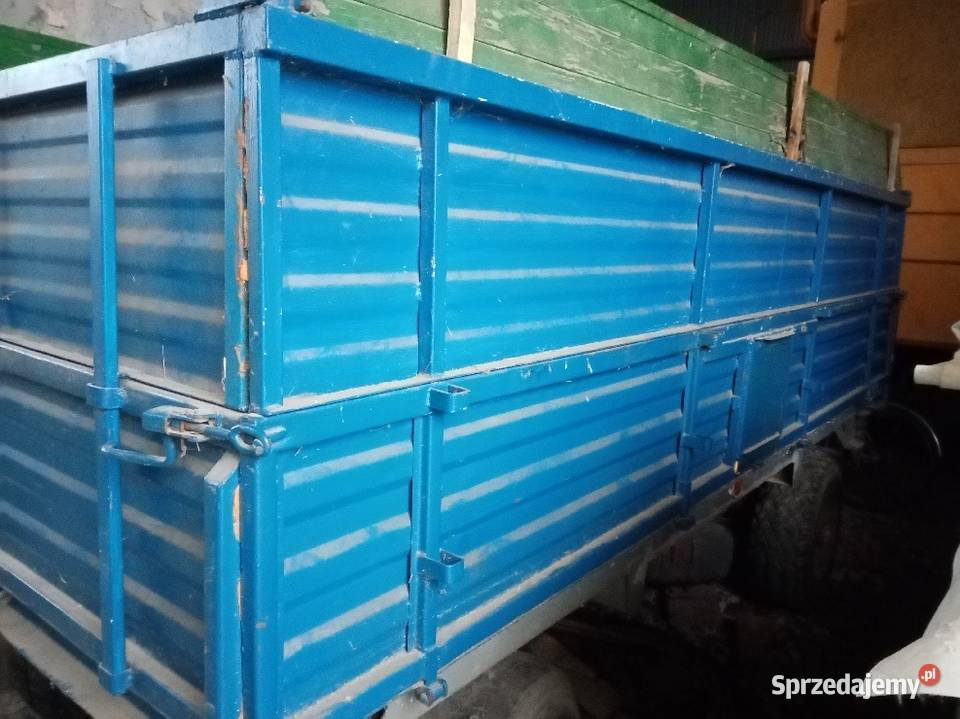 Rozrzutnik obornika przyczepa nieuszkodzony Wójcin