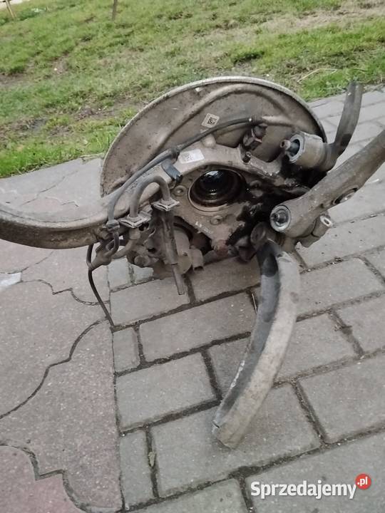 Kolumna zawieszenia zwrotnica amortyzator Audi Zbąszyń