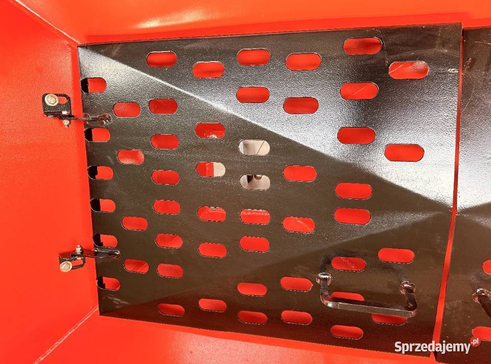 PRECYZYJNY ROZSIEWACZ DWUTALERZOWY nieuszkodzony opolskie Wołczyn sprzedam