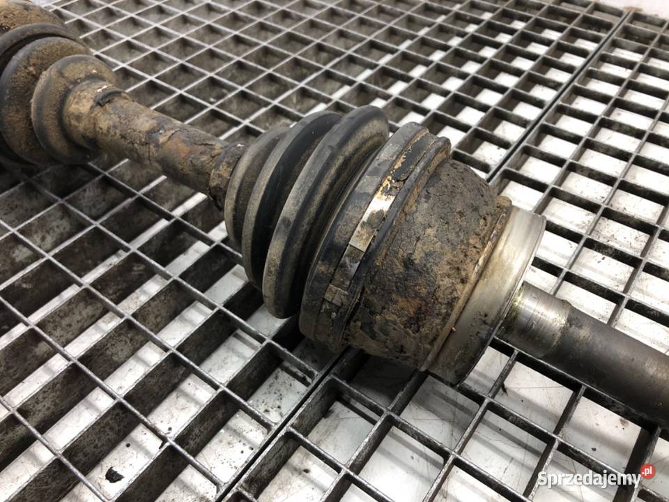 PÓŁOŚ LEWY PRZÓD NISSAN TERRANO I 24 103 8696 Półosie podkarpackie