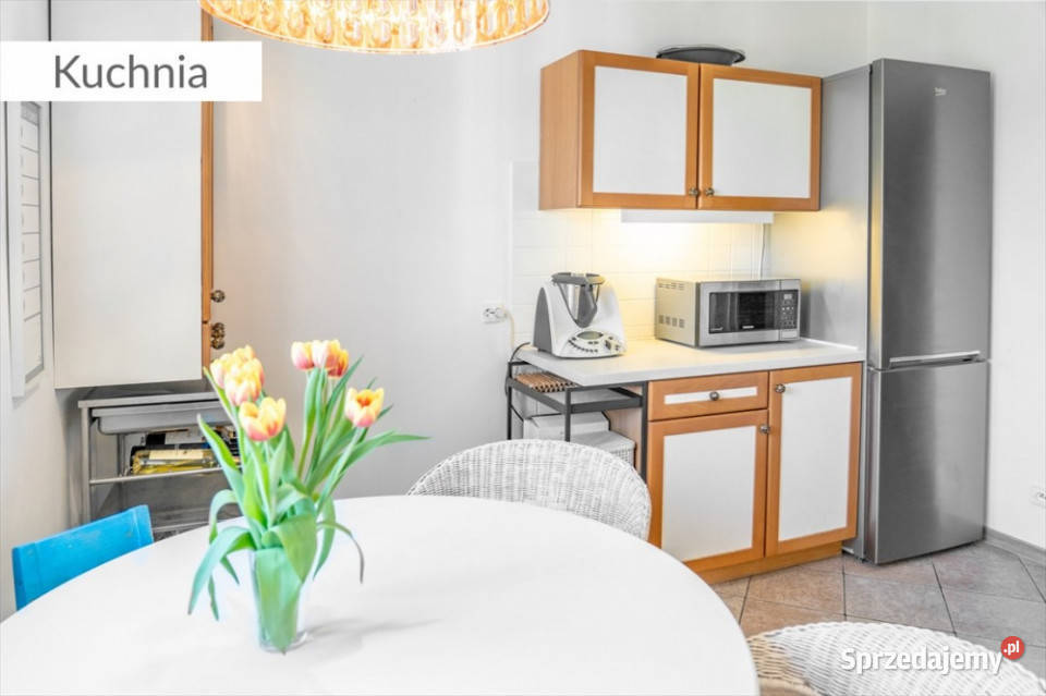 Do wynajęcia apartament 5 pokoi 132m2 metrze 132m2 Warszawa