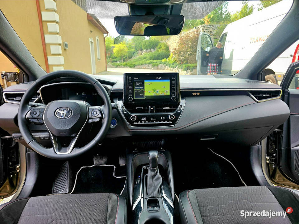 Toyota Corolla 20 Hybrid 184 Full Wersja gniazdo USB świętokrzyskie Zagnańsk