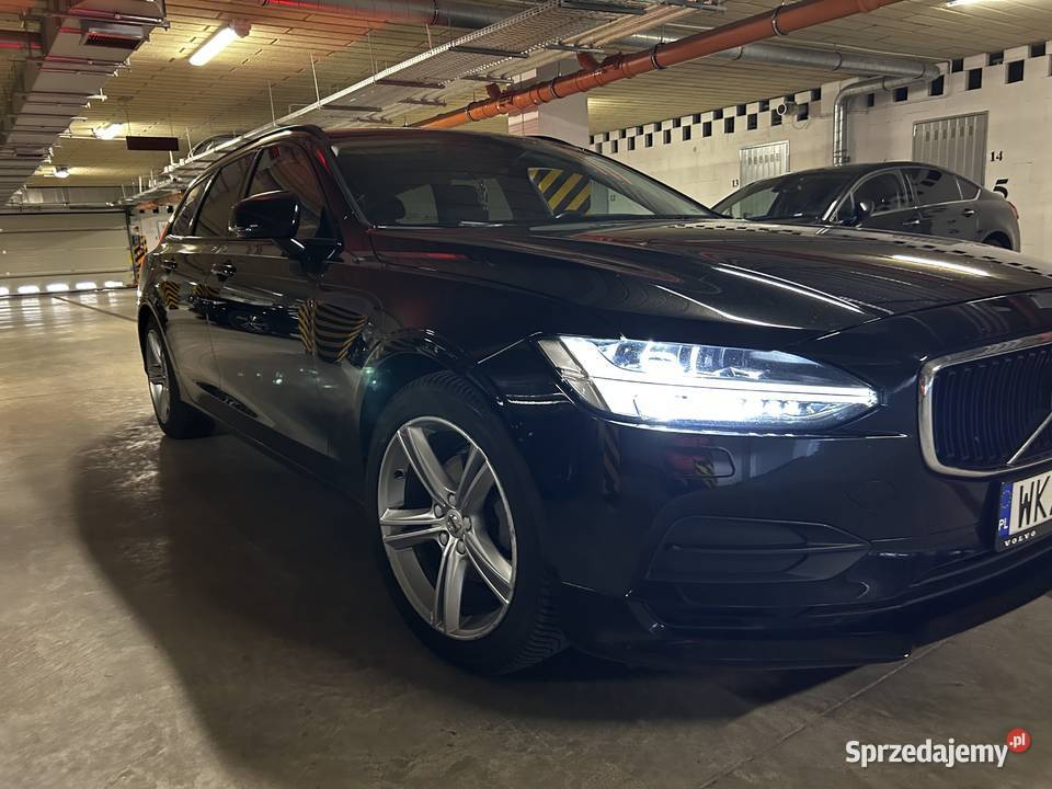 Volvo V90 Volvo V90 20 Diesel D3 2017 Elegancja 1969cm3 sprzedam